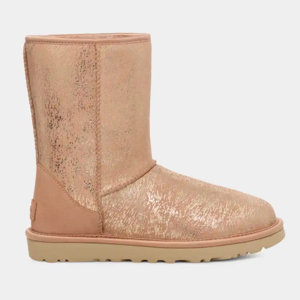 UGG Women's Classic Short Matte Marble